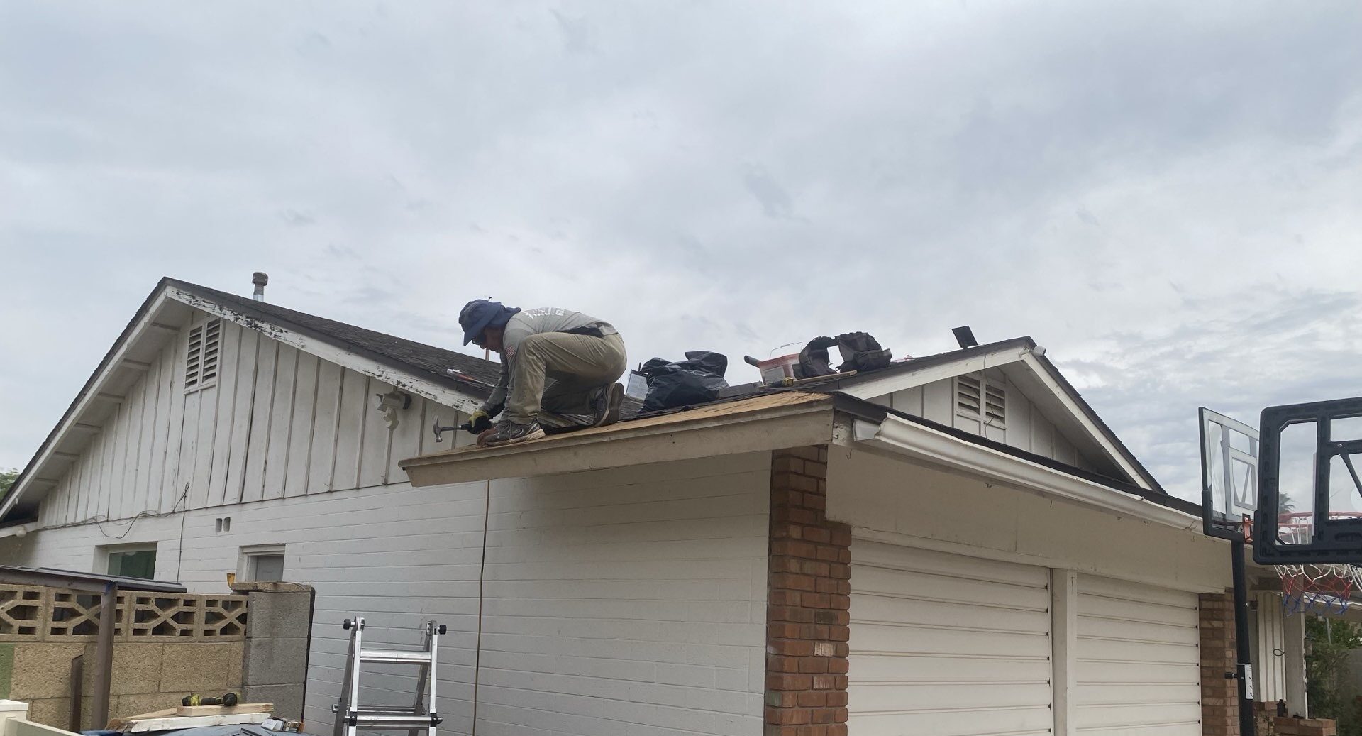 phoenix roof repair